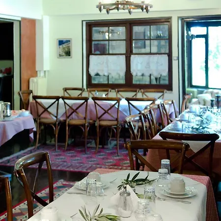 Отель Alkistis 2*